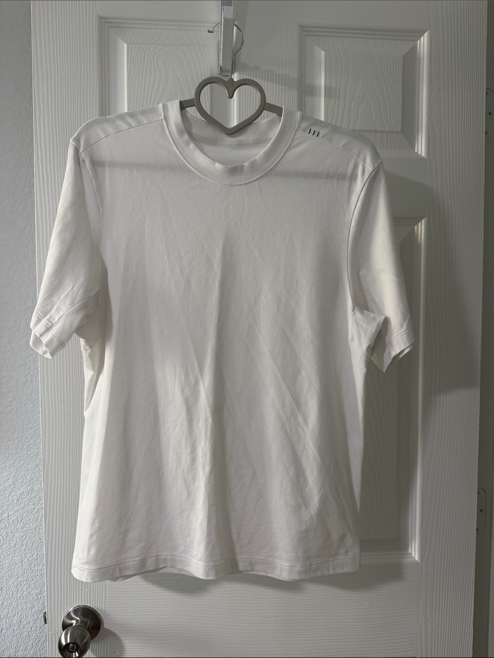 Lululemon Men's White Crew Neck T-Shirt